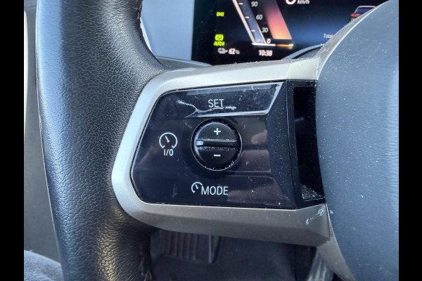 BMW iX xDrive50 High Executive 112 kWh SOH 92% | Sky Lounge | 360* Camera | Massage | Stoelventilatie/Verwarming | Elektrische Trekhaak |