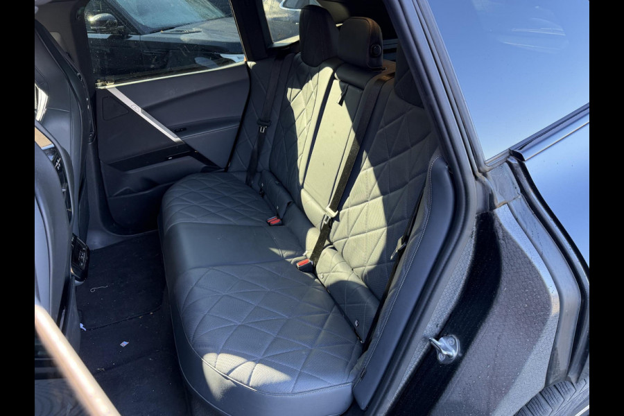 BMW iX xDrive50 High Executive 112 kWh SOH 92% | Sky Lounge | 360* Camera | Massage | Stoelventilatie/Verwarming | Elektrische Trekhaak |