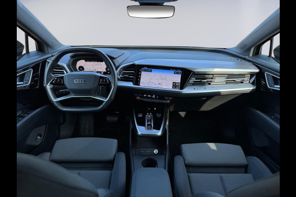 Audi Q4 e-tron 45 Advanced edition 82 kWh, achteruitrijcamera, stoelverwarming, sfeerverlichting, 1 e eigenaar, NL auto met nap