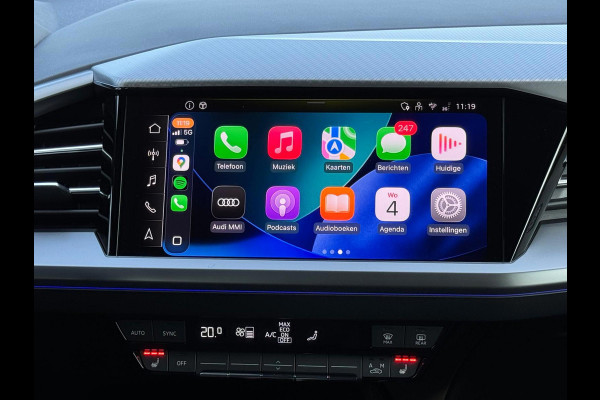 Audi Q4 e-tron 45 Advanced edition 82 kWh, achteruitrijcamera, stoelverwarming, sfeerverlichting, 1 e eigenaar, NL auto met nap