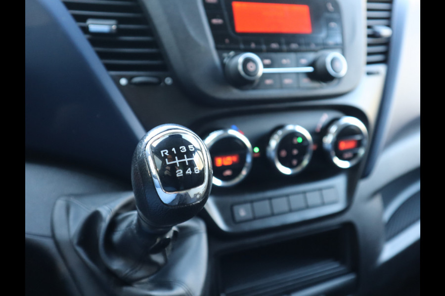 Iveco Daily 35C16 3.0 N1 Euro 6 - Bakwagen - Trekhaak - 1.000 kg Laadklep