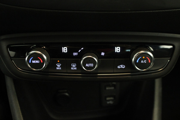 Opel Crossland 1.2 Turbo Business Elegance