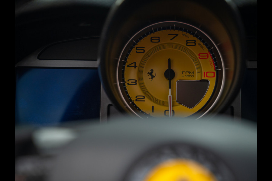 Ferrari 812 GTS 6.5 V12 HELE | Carbon | Pass. Display | Lift | JBL | Surround view