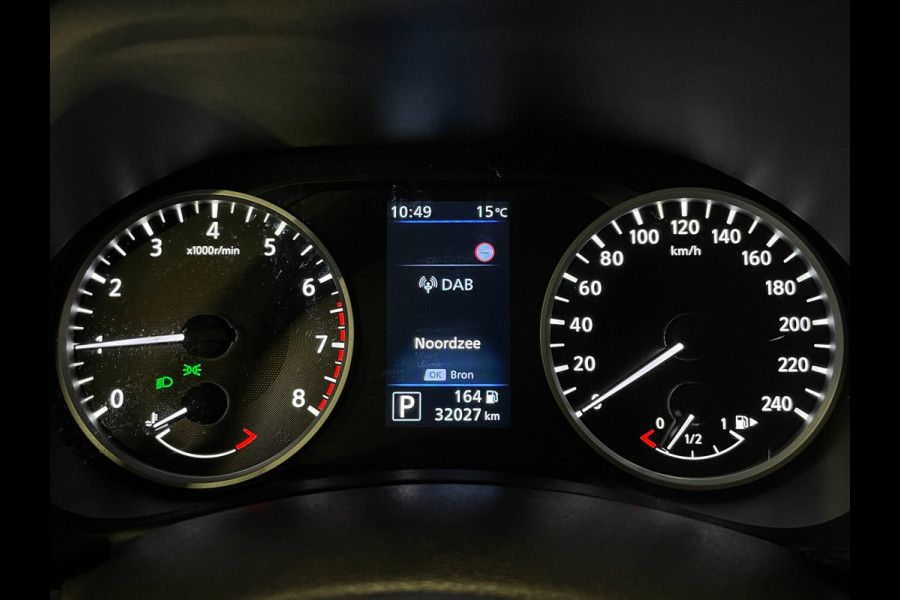 Nissan Juke 1.0 DIG-T Acenta|AUTOMAAT|BLACK/WHITE EDITION|STOELVERWARMING|APPLE CARPLAY|CAMERA|CLIMATE,CRUISE CONTROL|LANE|PDC-A|