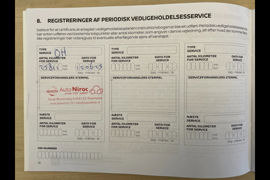 Nissan Juke 1.0 DIG-T Acenta|AUTOMAAT|BLACK/WHITE EDITION|STOELVERWARMING|APPLE CARPLAY|CAMERA|CLIMATE,CRUISE CONTROL|LANE|PDC-A|