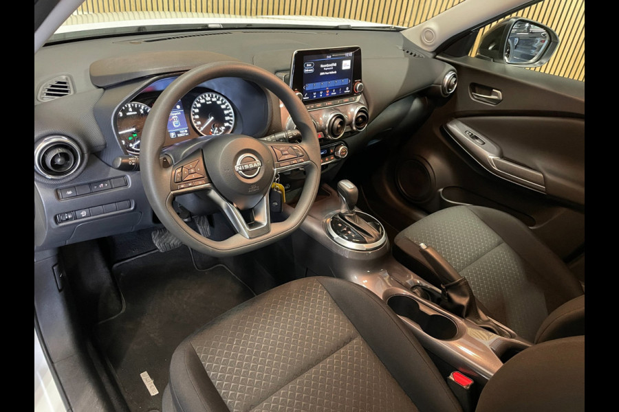 Nissan Juke 1.0 DIG-T Acenta|AUTOMAAT|BLACK/WHITE EDITION|STOELVERWARMING|APPLE CARPLAY|CAMERA|CLIMATE,CRUISE CONTROL|LANE|PDC-A|