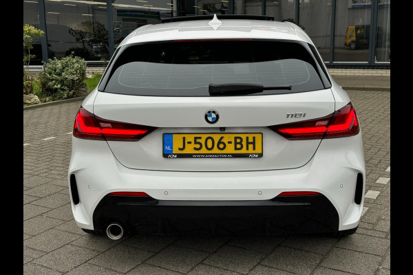 BMW 1-serie 118i High Executive Edition M-PAKKET l PANO l