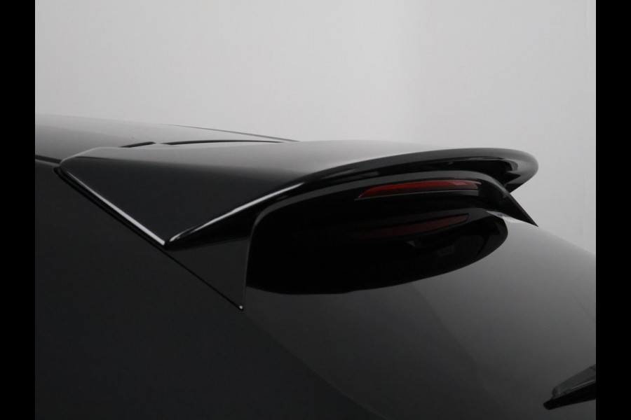 Mazda 3 2.0 e-SkyActiv-X M Hybrid 186 Black Luxury | Navigatie | Stoelverwarming | Camera |