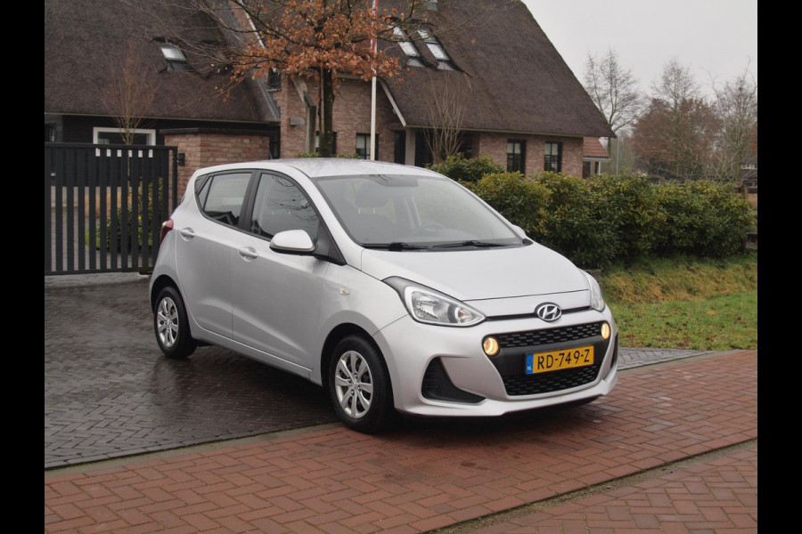 Hyundai i10 1.0i Comfort | Apple Carplay | Navi | Cruise Control | Airco |