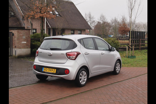 Hyundai i10 1.0i Comfort | Apple Carplay | Navi | Cruise Control | Airco |
