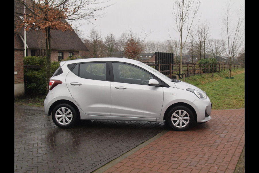 Hyundai i10 1.0i Comfort | Apple Carplay | Navi | Cruise Control | Airco |
