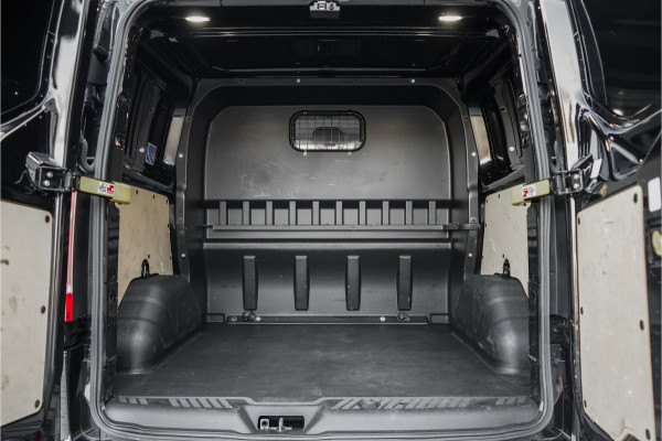 Ford Transit Custom 320 2.0 TDCI L1H1 Sport DC 5-Pers 2x Schuifdeur Trekhaak
