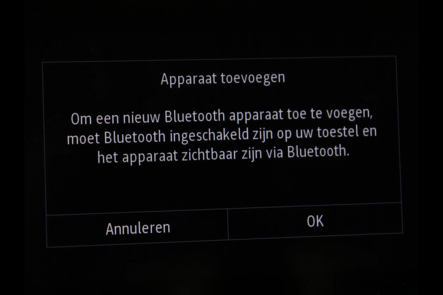 Renault Captur 1.3 TCe 140 Intens | Automaat | Camera | Carplay | Keyless | Navigatie | Full LED | 17'' | Climate control | Half leder | Cruise control | Bluetooth