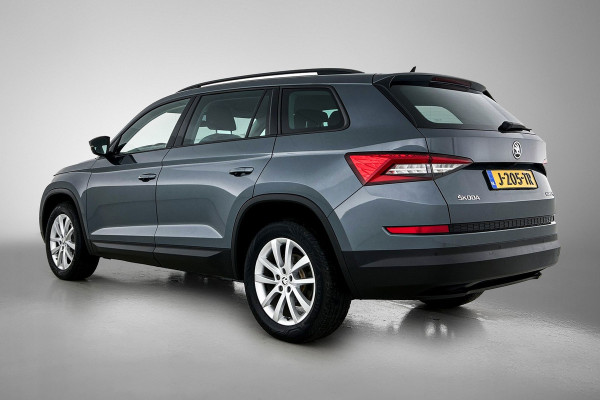 Škoda Kodiaq 1.5 TSI Style 7 persoons (Perfect onderH, Camera, Navi , Parkeersensoren V+A, Carplay, Etc)