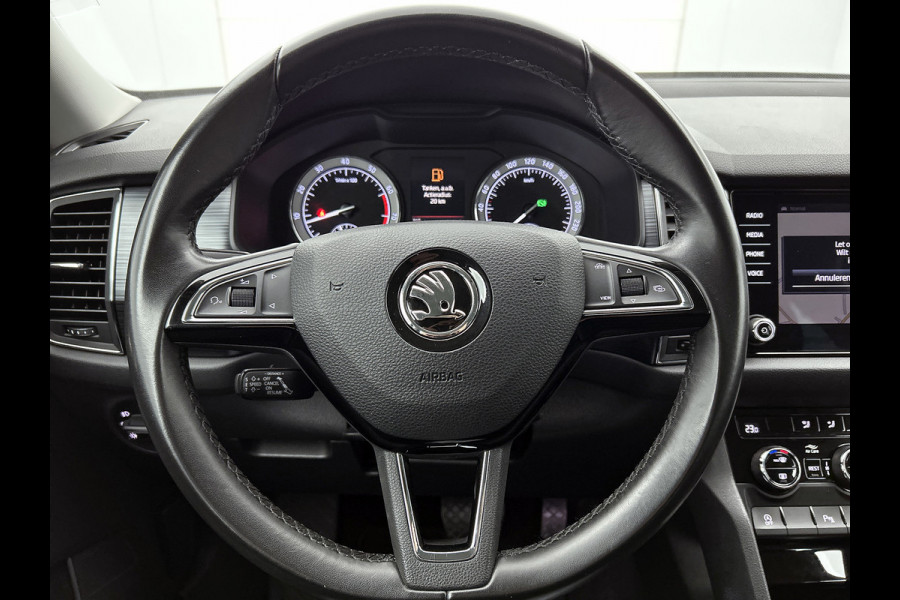 Škoda Kodiaq 1.5 TSI Style 7 persoons (Perfect onderH, Camera, Navi , Parkeersensoren V+A, Carplay, Etc)
