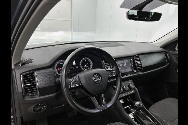 Škoda Kodiaq 1.5 TSI Style 7 persoons (Perfect onderH, Camera, Navi , Parkeersensoren V+A, Carplay, Etc)