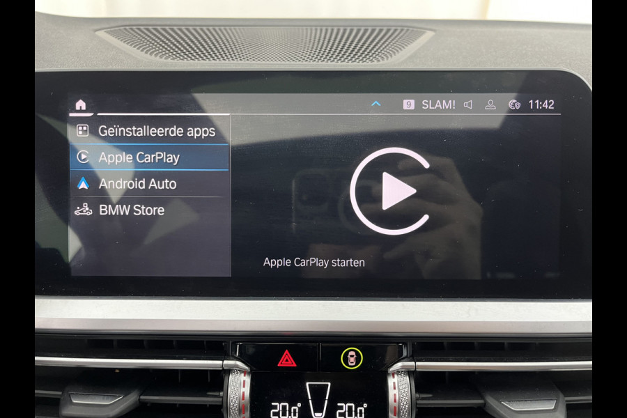 BMW 3 Serie Touring 330e eDrive M-Sportpack Edition (Plug-In) (INCL-BTW) *PANO | LEATHER | HEAD-UP | ADAPTIVE-CRUISE | FULL-LED | KEYLESS | DIGI-COCKPIT | HEATED-SPORTSEATS | CAMERA | HIFI-SOUND | PRIVACYGLASS | DAB+ | SHIFTPADDLES | NAVI-FULLMAP | 19"A