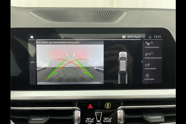 BMW 3 Serie Touring 330e eDrive M-Sportpack Edition (Plug-In) (INCL-BTW) *PANO | LEATHER | HEAD-UP | ADAPTIVE-CRUISE | FULL-LED | KEYLESS | DIGI-COCKPIT | HEATED-SPORTSEATS | CAMERA | HIFI-SOUND | PRIVACYGLASS | DAB+ | SHIFTPADDLES | NAVI-FULLMAP | 19"A