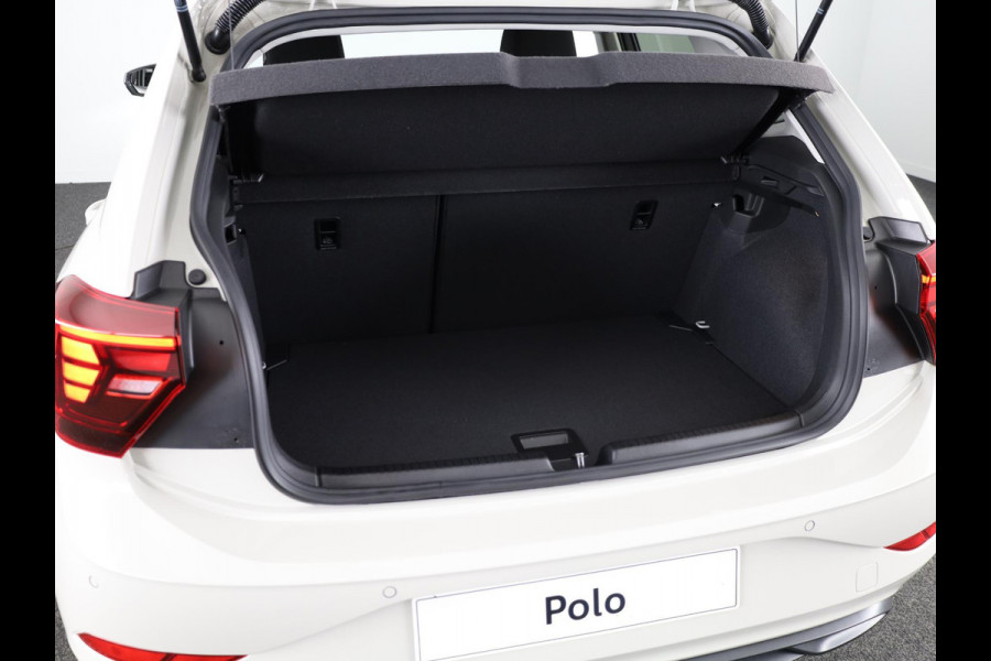 Volkswagen Polo GP Life Edition 1.0 95 pk 5 versn. Hand | 15" LM | Stoelverwarming | Camera |