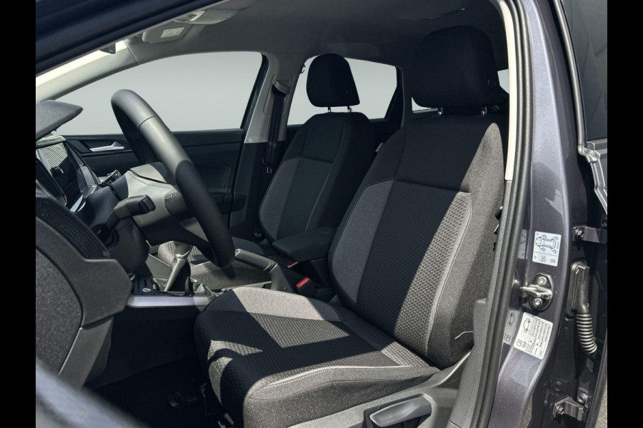 Volkswagen Taigo Life Edition 1.0 95 pk 5 versn. Hand | Climatronic | Trekhaak | Stoelverwarming | Camera |