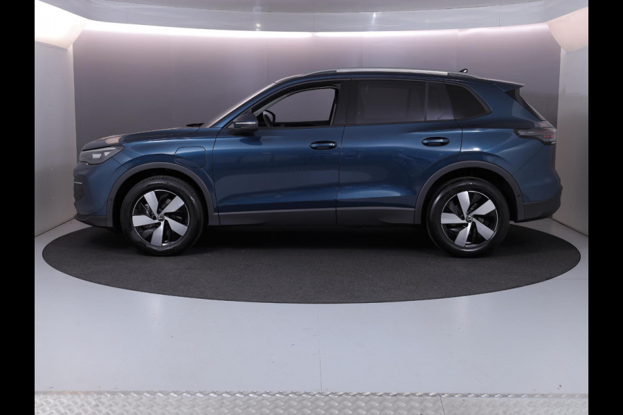 Volkswagen Tiguan Life Edition 1.5 eHybrid 204 PK DSG | 18" LM | Stoel & stuurverwarming | Trekhaak |