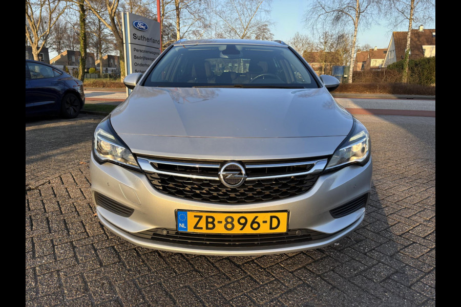 Opel Astra Sports Tourer 1.0 Turbo Business 105pk Trekhaak | Comfort Stoelen | Metaal lak | Climate control | Lichtmetalen velgen