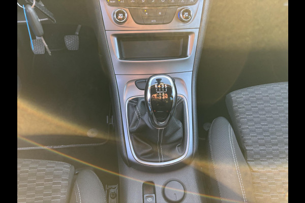 Opel Astra Sports Tourer 1.0 Turbo Business 105pk Trekhaak | Comfort Stoelen | Metaal lak | Climate control | Lichtmetalen velgen