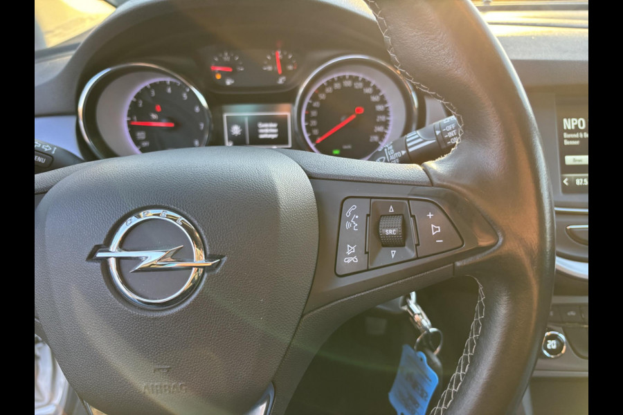 Opel Astra Sports Tourer 1.0 Turbo Business 105pk Trekhaak | Comfort Stoelen | Metaal lak | Climate control | Lichtmetalen velgen