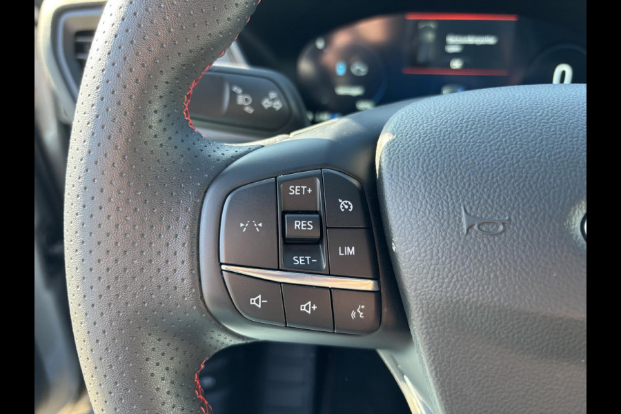 Ford Kuga 2.5 FHEV ST-Line | SCI | 190pk | Geen stekker nodig | Winterpack | Sync 4 Navigatie | Apple Carplay/Android auto | Achteruitrijcamera | All Weatherbanden