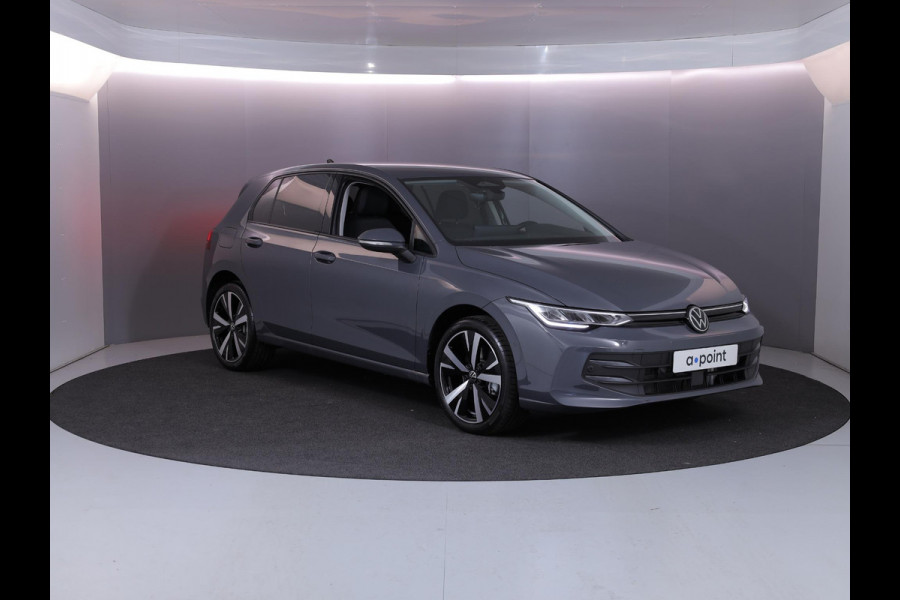 Volkswagen Golf Life Edition 1.5 eHybrid 204 PK | 18 "LM velgen | Stoel & Stuurverwarming | Camera |