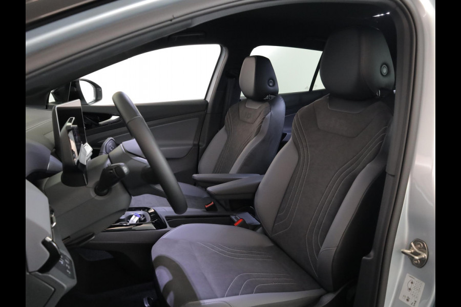 Volkswagen ID.4 Pro Limited Edition 77 kWh accu 286 PK | 19" LM | Black Edition | Stoel & Stuurverwarming |