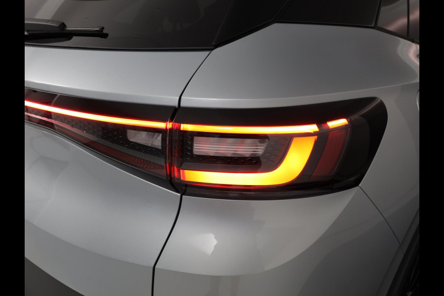 Volkswagen ID.4 Pro Limited Edition 77 kWh accu 286 PK | 19" LM | Black Edition | Stoel & Stuurverwarming |