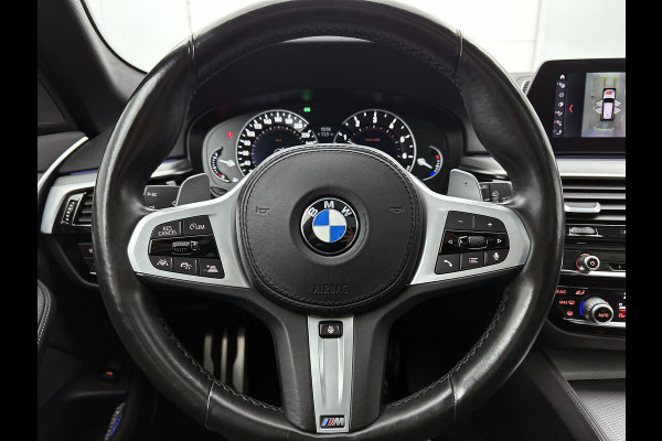 BMW 5 Serie Touring 520i M-SPORT High Executive VOL(Dealer OnderH, Panorama, StoelV+Koel, Trekhaak, 360 Camera, Lane Assist, Etc)