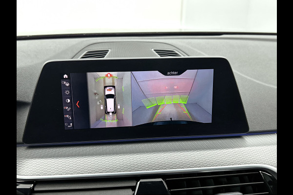 BMW 5 Serie Touring 520i M-SPORT High Executive VOL(Dealer OnderH, Panorama, StoelV+Koel, Trekhaak, 360 Camera, Lane Assist, Etc)