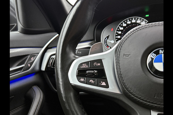 BMW 5 Serie Touring 520i M-SPORT High Executive VOL(Dealer OnderH, Panorama, StoelV+Koel, Trekhaak, 360 Camera, Lane Assist, Etc)