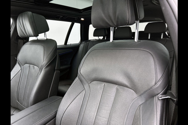BMW 5 Serie Touring 520i M-SPORT High Executive VOL(Dealer OnderH, Panorama, StoelV+Koel, Trekhaak, 360 Camera, Lane Assist, Etc)