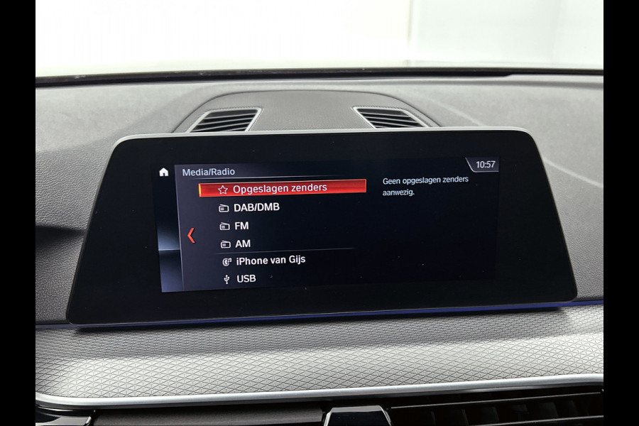 BMW 5 Serie Touring 520i M-SPORT High Executive VOL(Dealer OnderH, Panorama, StoelV+Koel, Trekhaak, 360 Camera, Lane Assist, Etc)