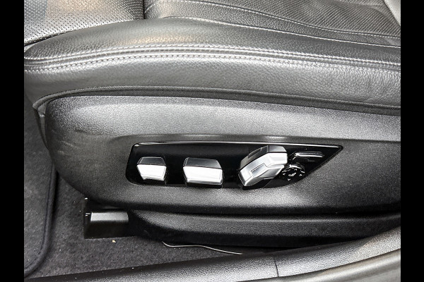 BMW 5 Serie Touring 520i M-SPORT High Executive VOL(Dealer OnderH, Panorama, StoelV+Koel, Trekhaak, 360 Camera, Lane Assist, Etc)