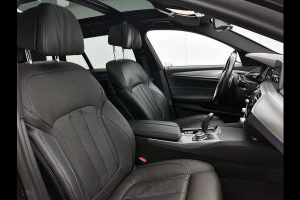 BMW 5 Serie Touring 520i M-SPORT High Executive VOL(Dealer OnderH, Panorama, StoelV+Koel, Trekhaak, 360 Camera, Lane Assist, Etc)