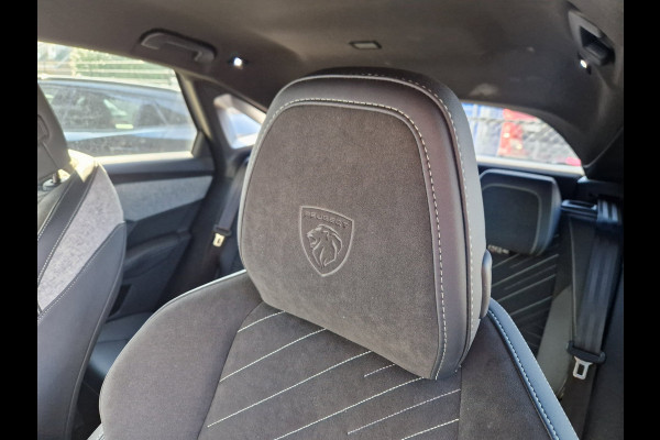 Peugeot 3008 1.2 Hybrid 136 GT /ACC /Camera /Mirrorscreen
