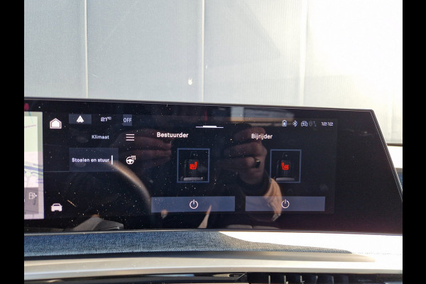 Peugeot 3008 1.2 Hybrid 136 GT /ACC /Camera /Mirrorscreen