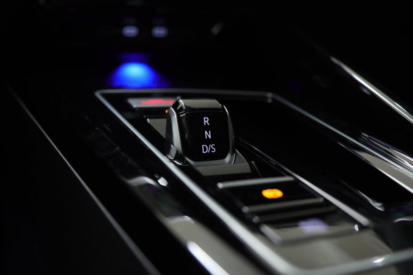 Volkswagen Golf 1.4 eHybrid GTE /PANO/IQLIGHT/CAM/CARPLAY/ACC/MEMORY/VOL