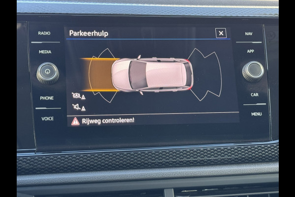 Volkswagen Polo 1.0 TSI Life Adaptive cruise Airco DAB radio Apple / Android Parkeersensoren v/a Navi