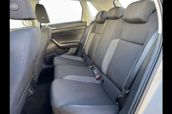 Volkswagen Polo 1.0 TSI Life Adaptive cruise Airco DAB radio Apple / Android Parkeersensoren v/a Navi