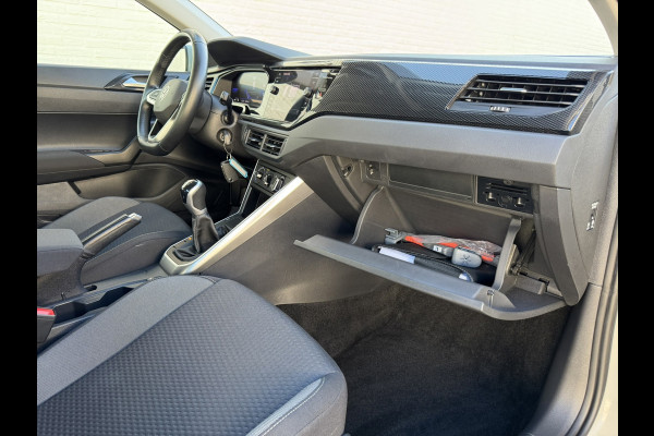 Volkswagen Polo 1.0 TSI Life Adaptive cruise Airco DAB radio Apple / Android Parkeersensoren v/a Navi