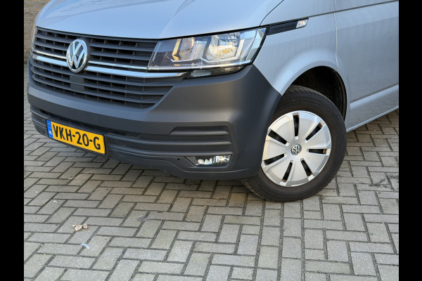 Volkswagen Transporter 2.0 TDI 150PK Euro 6 L2H1 CarPlay/cruise control/trekhaak/camera