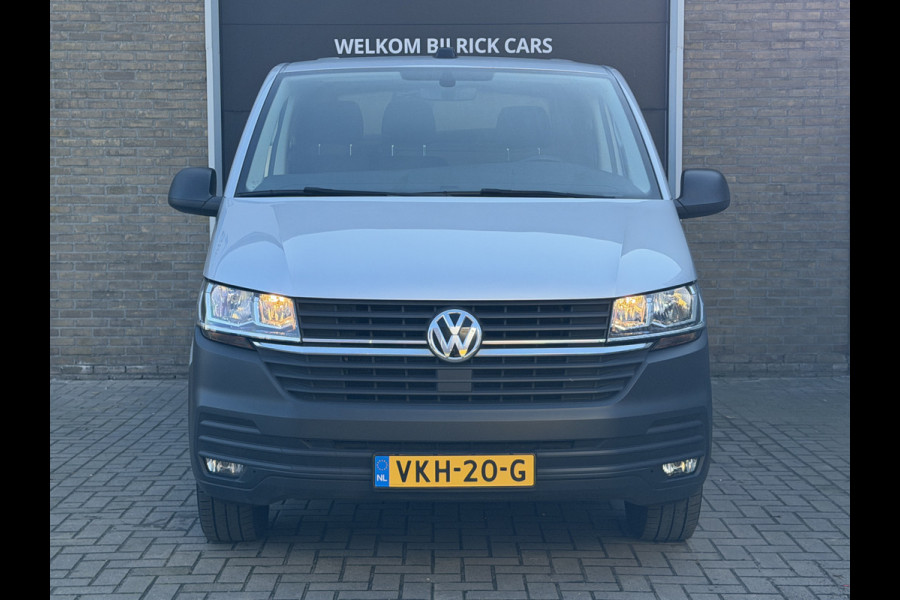 Volkswagen Transporter 2.0 TDI 150PK Euro 6 L2H1 CarPlay/cruise control/trekhaak/camera