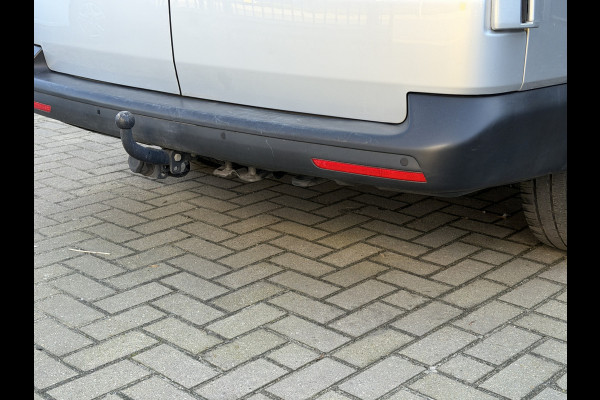 Volkswagen Transporter 2.0 TDI 150PK Euro 6 L2H1 CarPlay/cruise control/trekhaak/camera