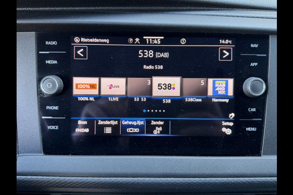 Volkswagen Transporter 2.0 TDI 150PK Euro 6 L2H1 CarPlay/cruise control/trekhaak/camera