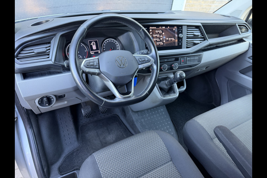 Volkswagen Transporter 2.0 TDI 150PK Euro 6 L2H1 CarPlay/cruise control/trekhaak/camera